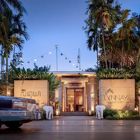 Lynnaya Urban River Resort