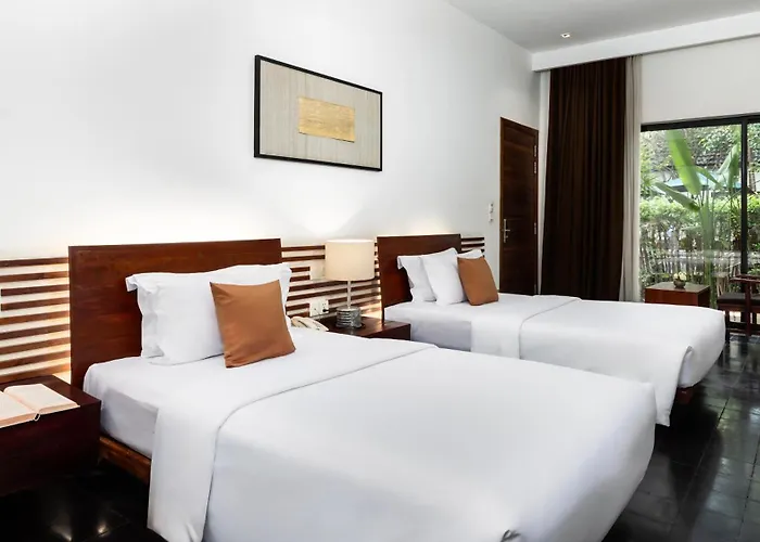 Hotel Lynnaya Urban River Siem Reap