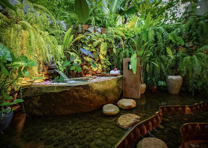Hotel Lynnaya Urban River 5*